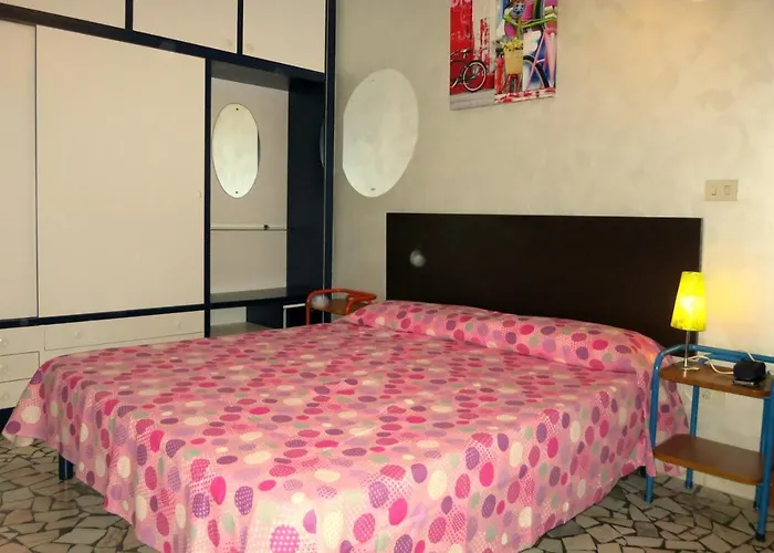 Cortina 1-46 * ليدو دي بومبوسا